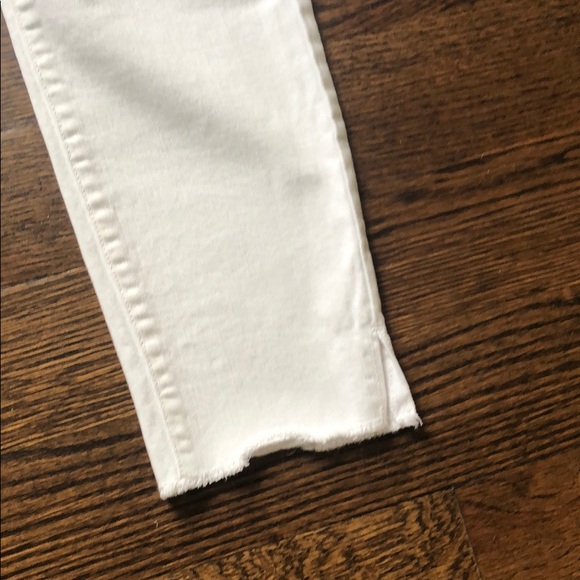 White Gap jeans Distressed - Picture 2 of 4